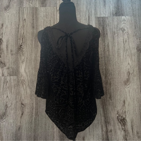 Always Indigo Black Burnout Cold Shoulder Blouse Size M - Picture 5 of 6